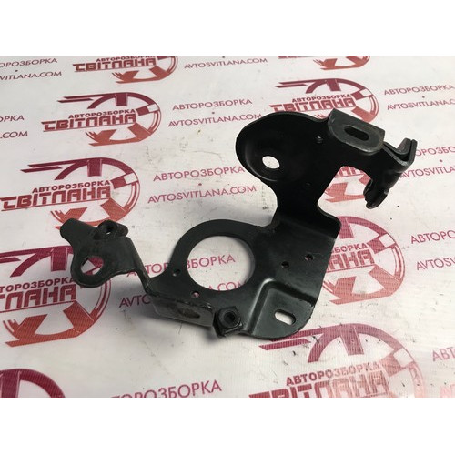 Кронштейн крепления ТНВД Mercedes Citan 1.5 CDI 2012-2021 166345880R